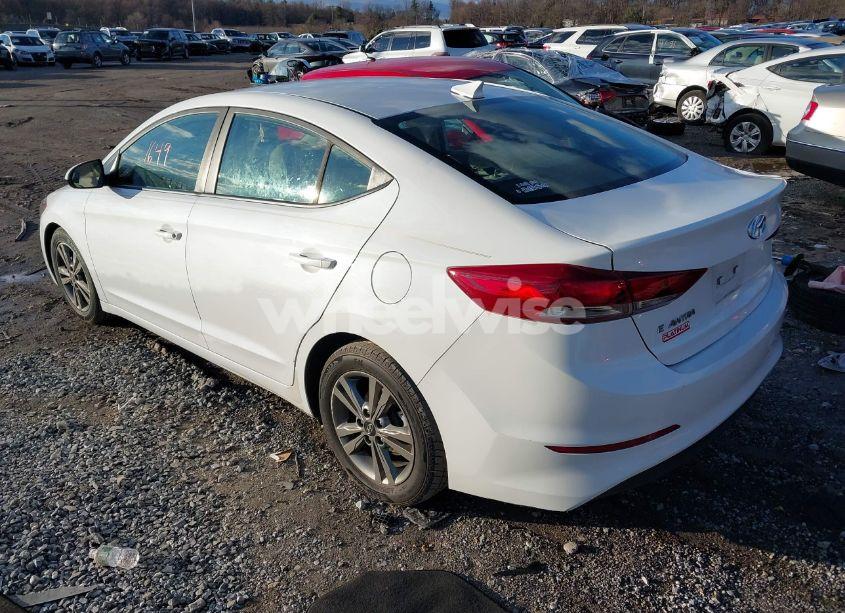 Photo 3 of 2018 Hyundai Elantra SEL (VIN 5NPD84LF6JH389068)