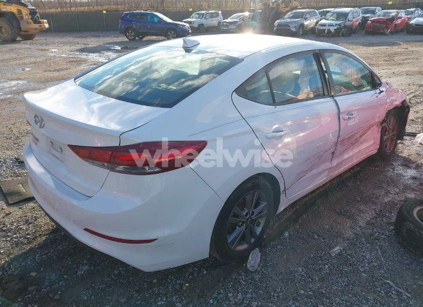 Photo 4 of 2018 Hyundai Elantra SEL (VIN 5NPD84LF6JH389068)