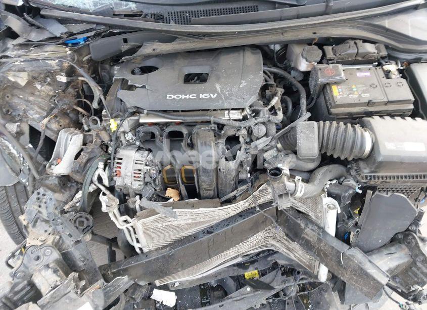 Photo 10 of 2018 Hyundai Elantra SEL (VIN 5NPD84LF6JH399258)