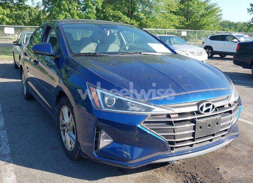 2019 Hyundai Elantra SEL (VIN 5NPD84LF6KH407067) main photo
