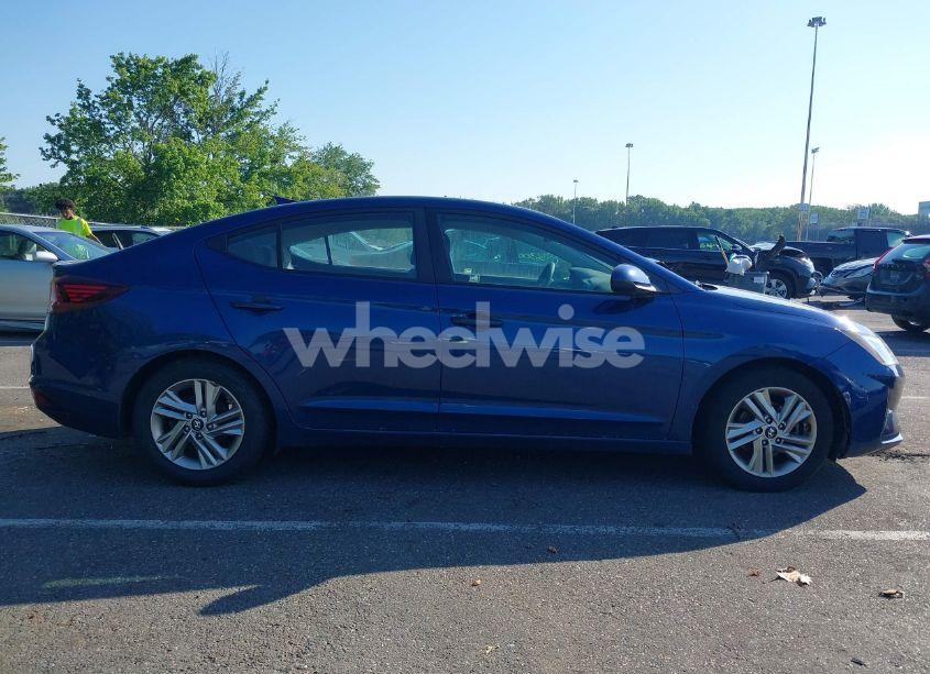 Photo 13 of 2019 Hyundai Elantra SEL (VIN 5NPD84LF6KH407067)