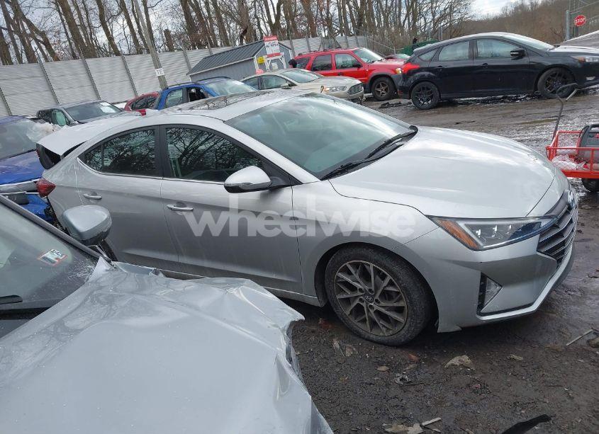 Photo 13 of 2019 Hyundai Elantra LIMITED (VIN 5NPD84LF6KH453451)