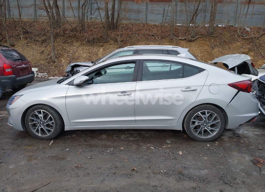 Photo 14 of 2019 Hyundai Elantra LIMITED (VIN 5NPD84LF6KH453451)