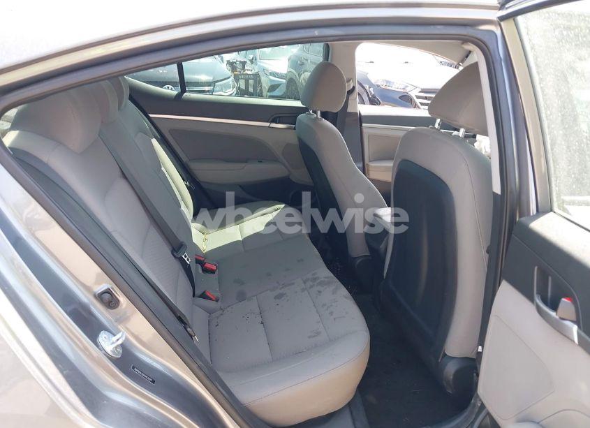 Photo 8 of 2019 Hyundai Elantra SEL (VIN 5NPD84LF6KH453627)