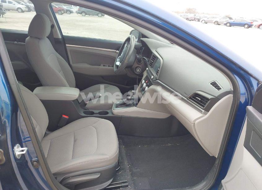 Photo 5 of 2019 Hyundai Elantra SEL (VIN 5NPD84LF6KH476955)