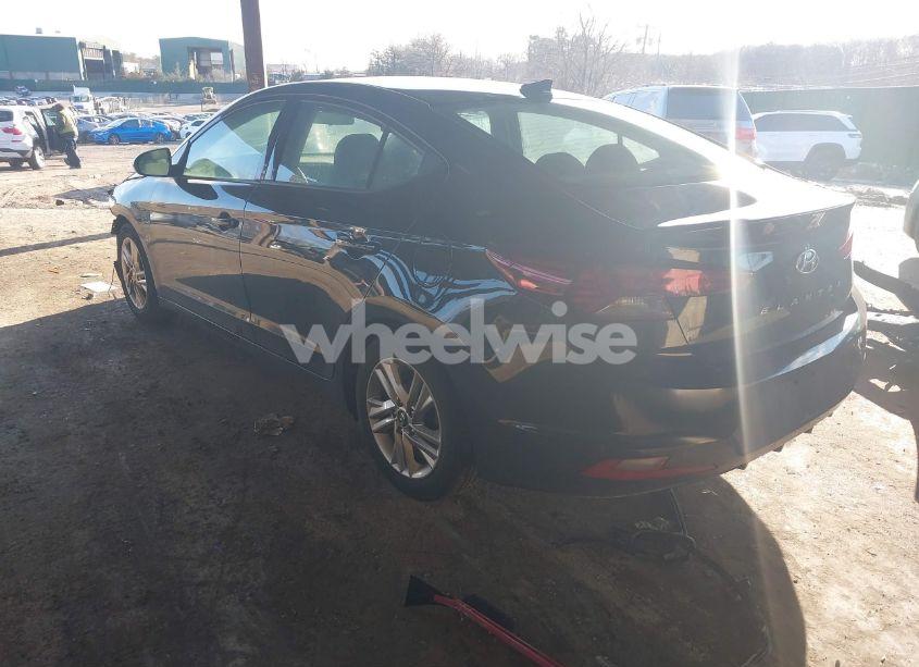 Photo 3 of 2019 Hyundai Elantra SEL (VIN 5NPD84LF6KH482108)