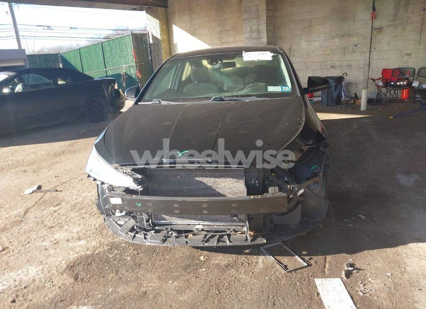 Photo 6 of 2019 Hyundai Elantra SEL (VIN 5NPD84LF6KH482108)