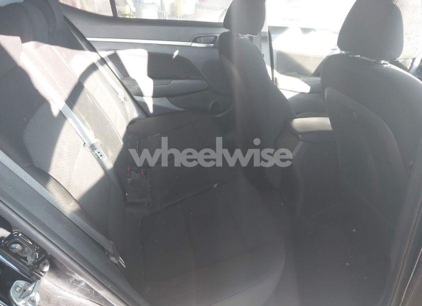 Photo 8 of 2019 Hyundai Elantra SEL (VIN 5NPD84LF6KH482108)