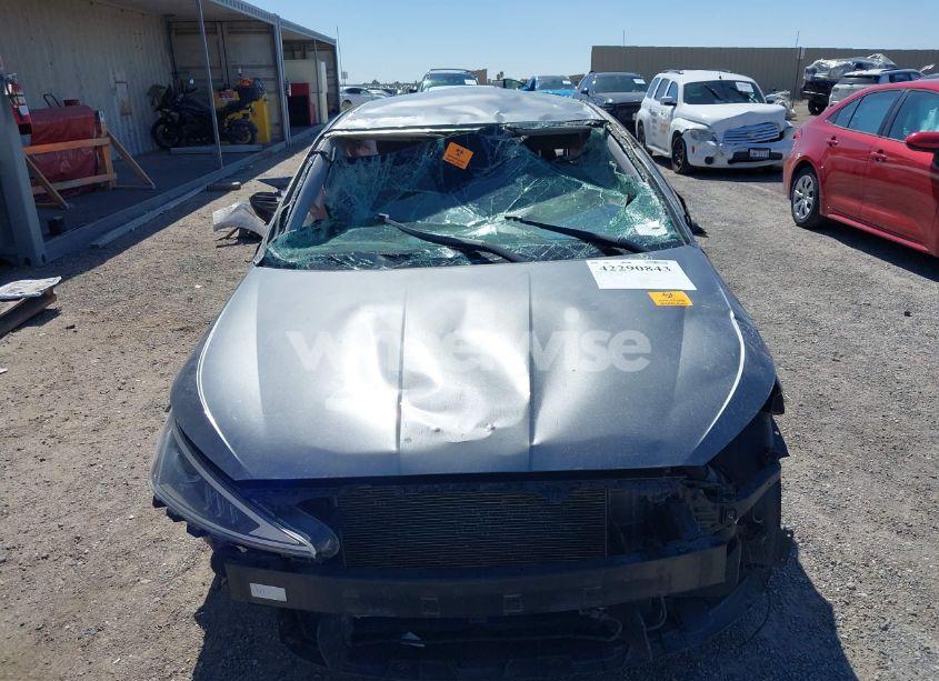 Photo 13 of 2019 Hyundai Elantra SEL (VIN 5NPD84LF6KH489088)