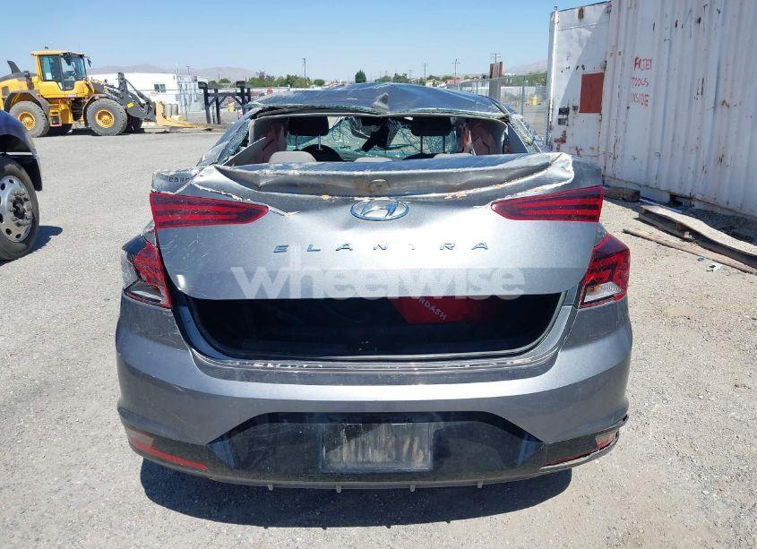 Photo 17 of 2019 Hyundai Elantra SEL (VIN 5NPD84LF6KH489088)