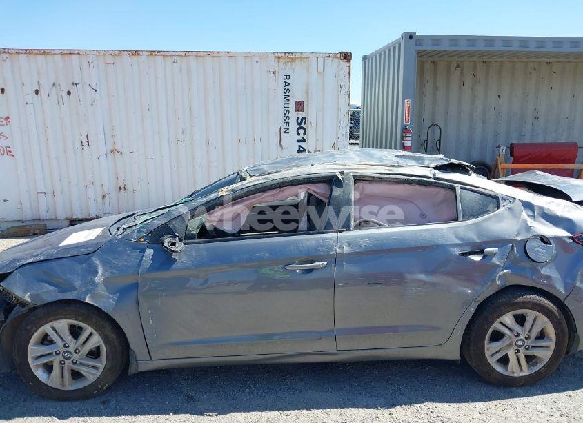 Photo 6 of 2019 Hyundai Elantra SEL (VIN 5NPD84LF6KH489088)