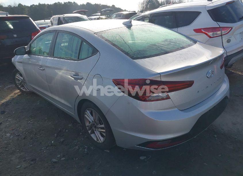 Photo 3 of 2019 Hyundai Elantra SEL (VIN 5NPD84LF6KH495702)