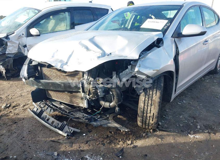 Photo 6 of 2019 Hyundai Elantra SEL (VIN 5NPD84LF6KH495702)