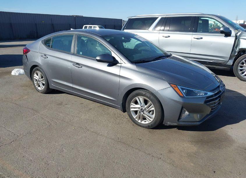 2020 Hyundai Elantra SEL (VIN 5NPD84LF6LH525184) main photo