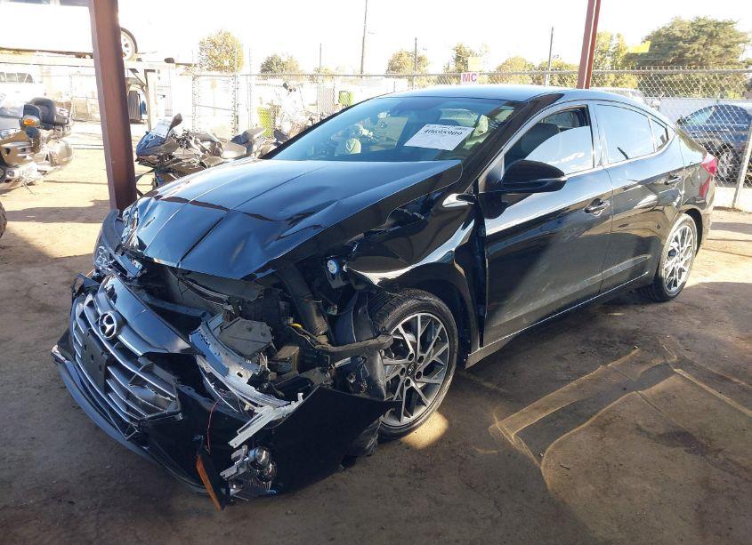 Photo 2 of 2020 Hyundai Elantra LIMITED (VIN 5NPD84LF6LH526853)