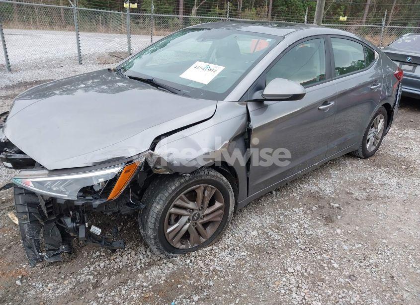 Photo 2 of 2020 Hyundai Elantra VALUE EDITION (VIN 5NPD84LF6LH527470)