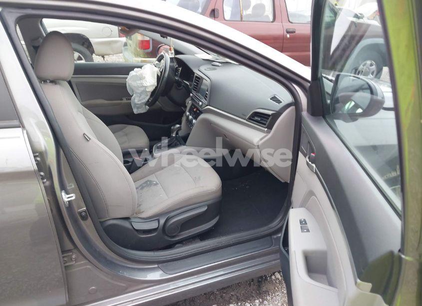 Photo 5 of 2020 Hyundai Elantra VALUE EDITION (VIN 5NPD84LF6LH527470)