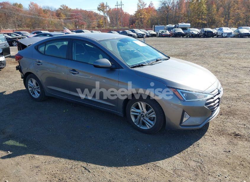 2020 Hyundai Elantra SEL (VIN 5NPD84LF6LH531017) main photo