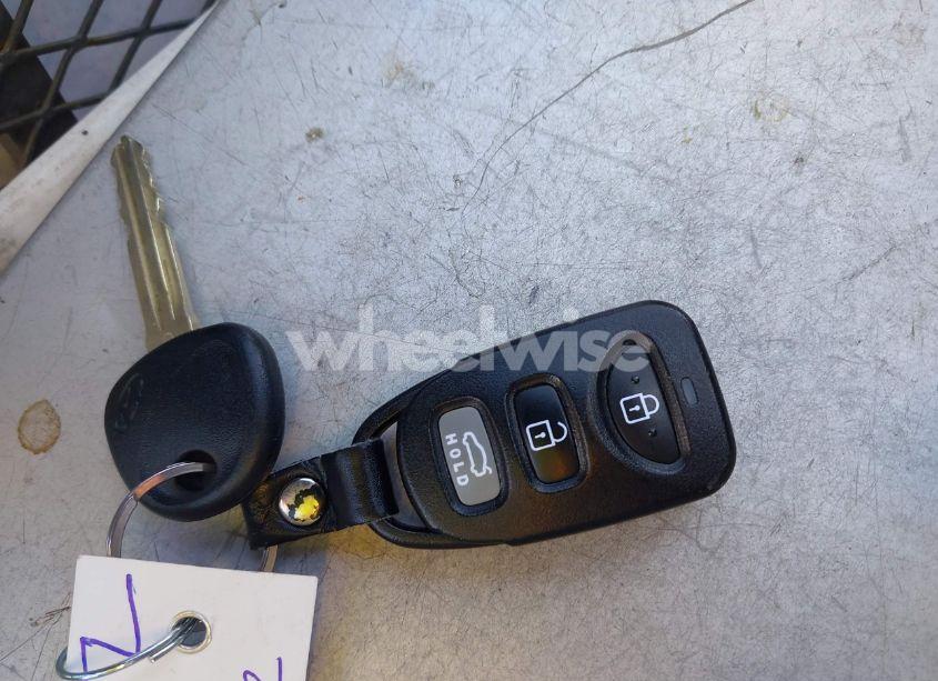 Photo 11 of 2020 Hyundai Elantra SEL (VIN 5NPD84LF6LH531017)