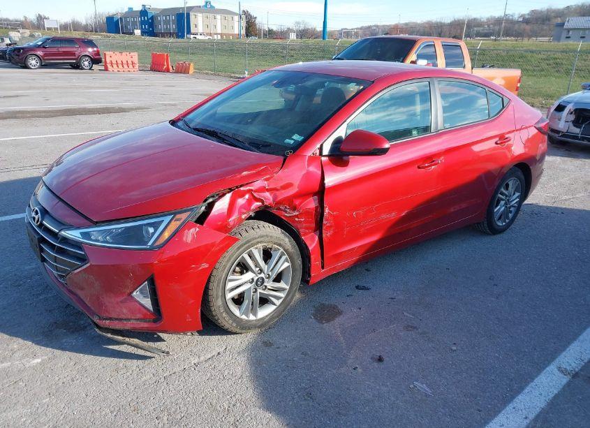 Photo 2 of 2020 Hyundai Elantra SEL (VIN 5NPD84LF6LH535925)