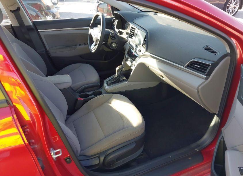 Photo 5 of 2020 Hyundai Elantra SEL (VIN 5NPD84LF6LH535925)