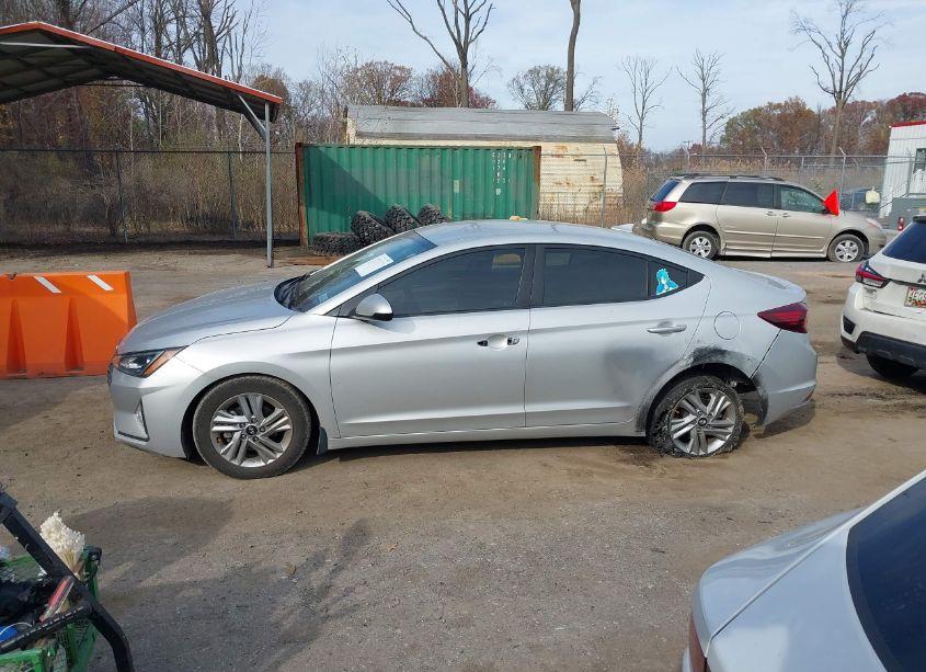 Photo 13 of 2020 Hyundai Elantra SEL (VIN 5NPD84LF6LH537500)