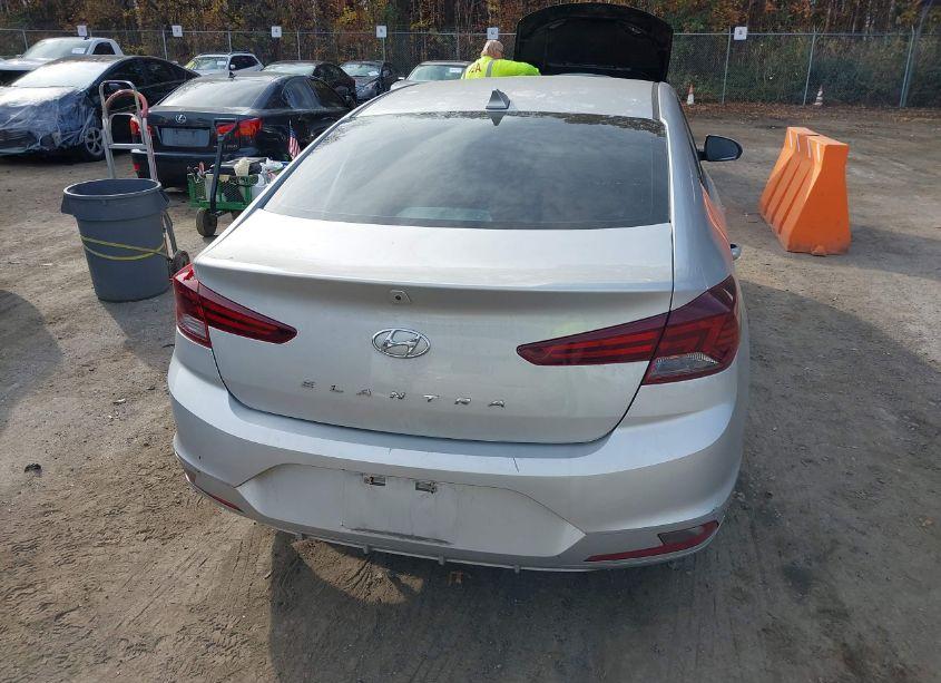 Photo 15 of 2020 Hyundai Elantra SEL (VIN 5NPD84LF6LH537500)
