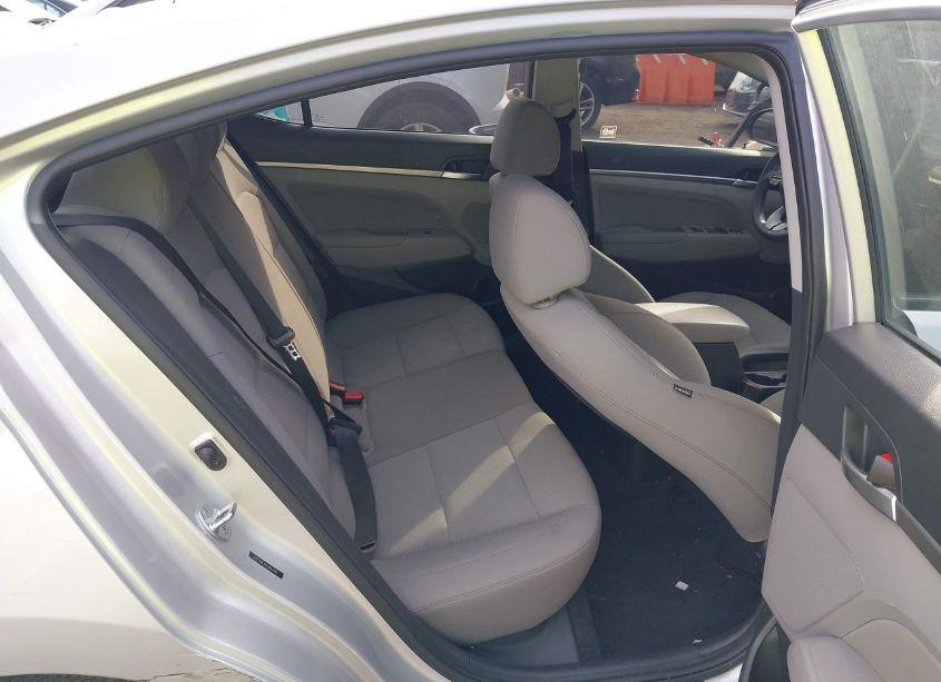 Photo 8 of 2020 Hyundai Elantra SEL (VIN 5NPD84LF6LH537500)