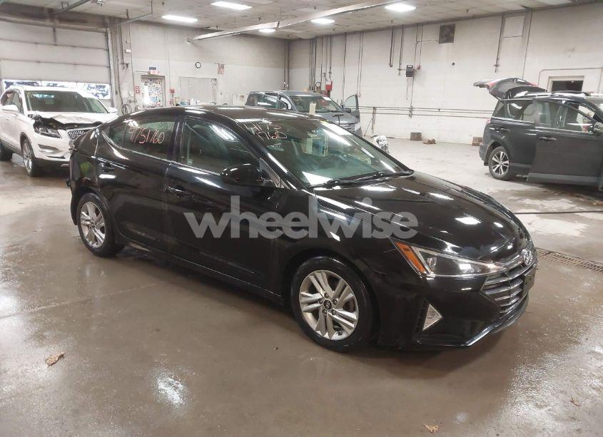 2020 Hyundai Elantra SEL (VIN 5NPD84LF6LH541806) main photo