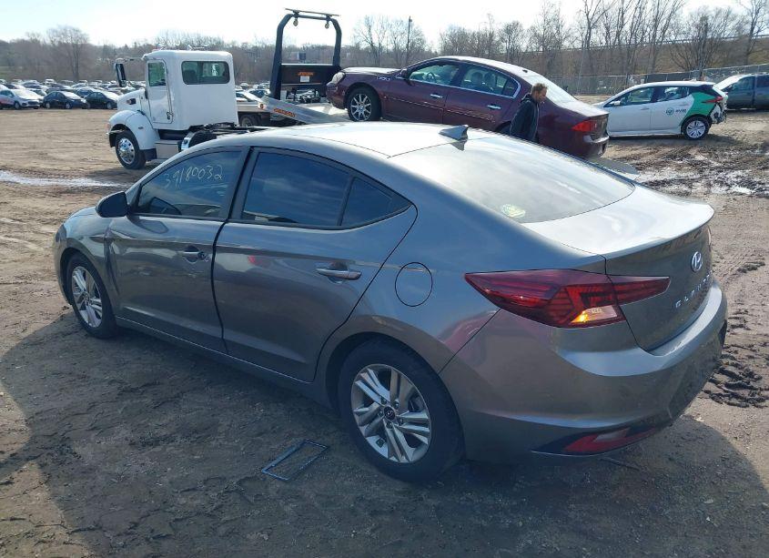 Photo 3 of 2020 Hyundai Elantra SEL (VIN 5NPD84LF6LH543801)