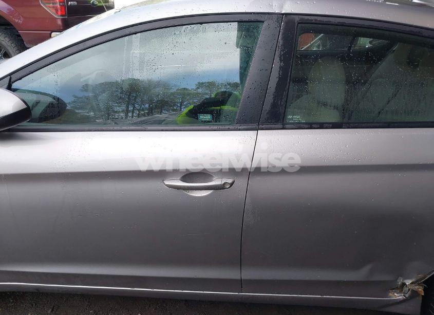 Photo 14 of 2020 Hyundai Elantra SEL (VIN 5NPD84LF6LH552949)