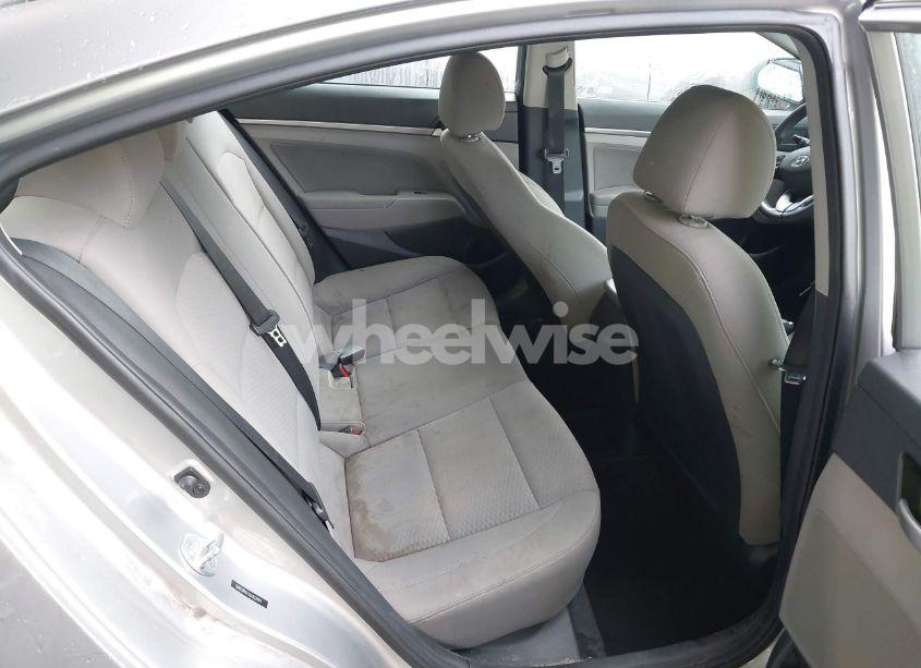 Photo 8 of 2020 Hyundai Elantra SEL (VIN 5NPD84LF6LH552949)