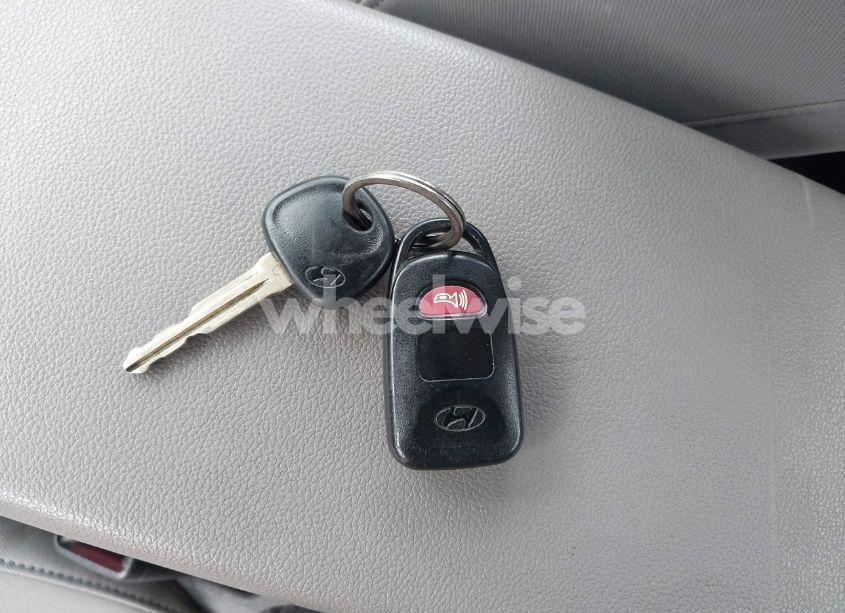 Photo 11 of 2020 Hyundai Elantra SEL (VIN 5NPD84LF6LH555883)