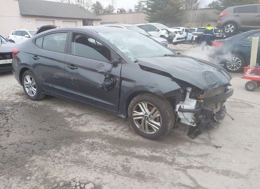 2020 Hyundai Elantra SEL (VIN 5NPD84LF6LH556404) main photo