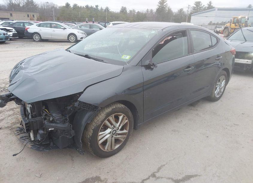 Photo 2 of 2020 Hyundai Elantra SEL (VIN 5NPD84LF6LH556404)