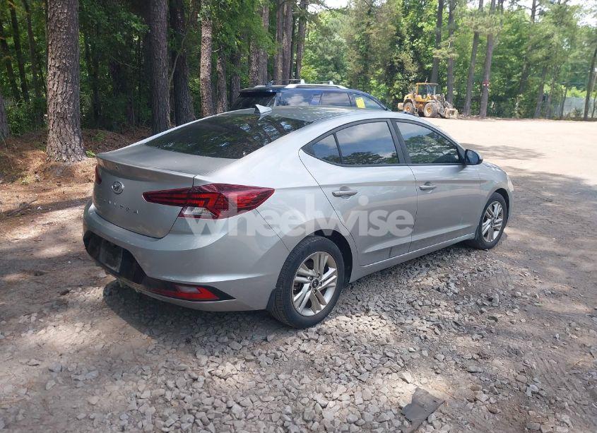 Photo 4 of 2020 Hyundai Elantra SEL (VIN 5NPD84LF6LH564910)