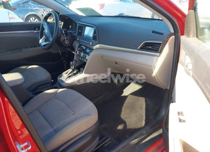 Photo 5 of 2020 Hyundai Elantra SEL (VIN 5NPD84LF6LH568861)