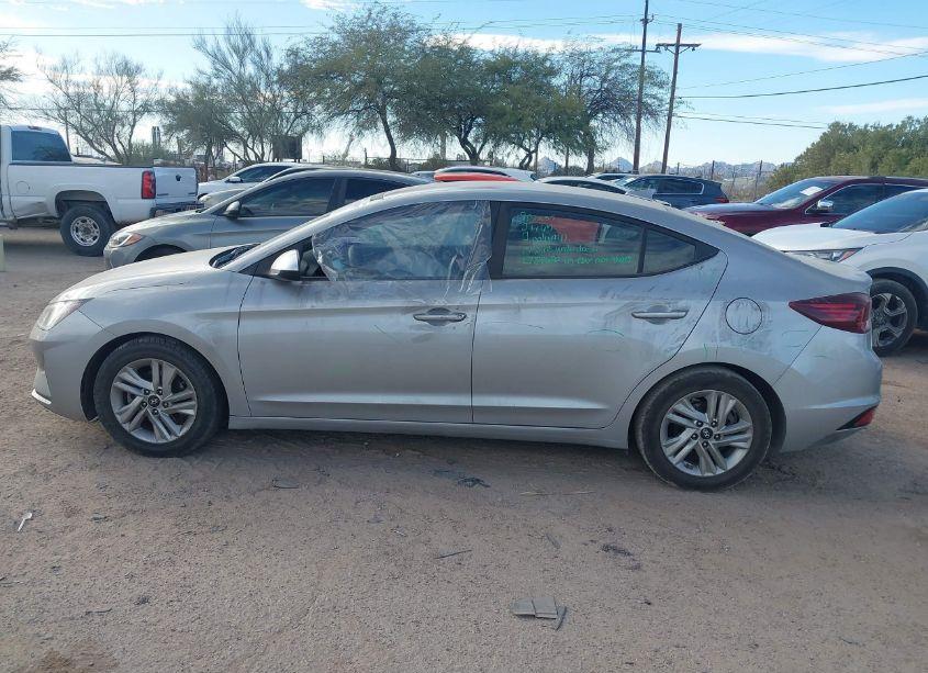 Photo 14 of 2020 Hyundai Elantra SEL (VIN 5NPD84LF6LH571629)