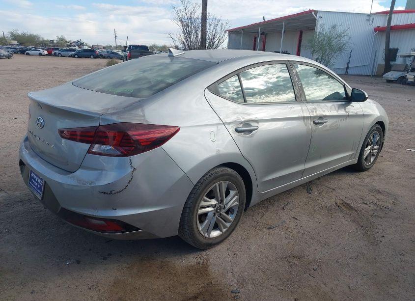 Photo 4 of 2020 Hyundai Elantra SEL (VIN 5NPD84LF6LH571629)