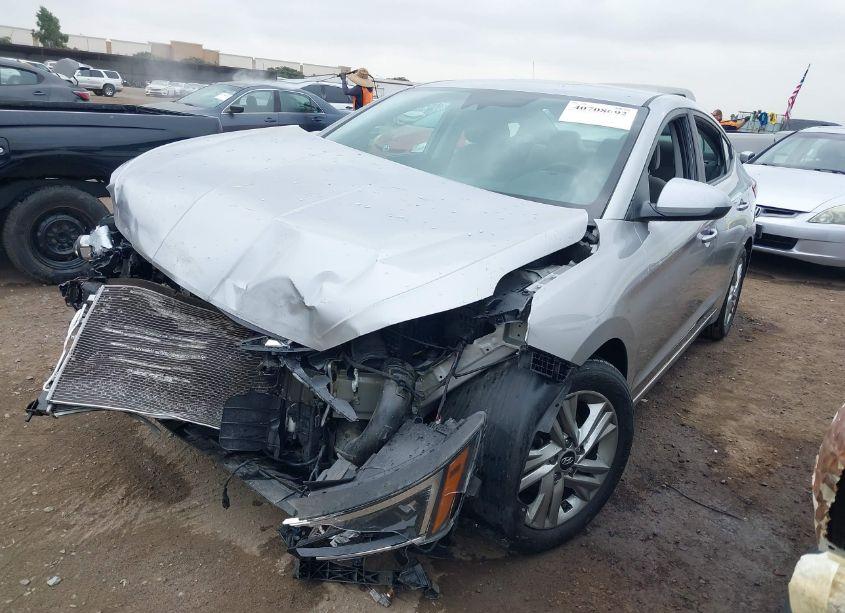 Photo 2 of 2020 Hyundai Elantra SEL (VIN 5NPD84LF6LH577978)