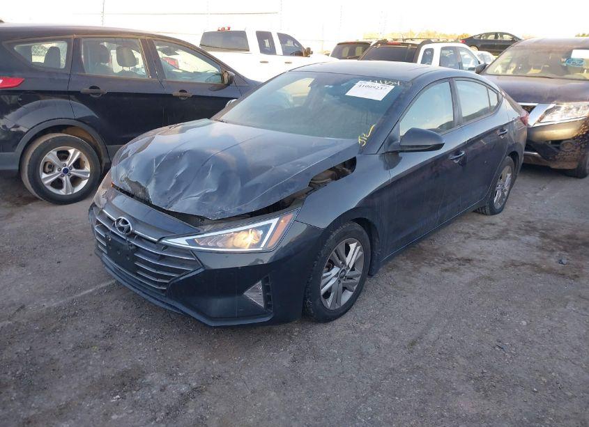 Photo 2 of 2020 Hyundai Elantra VALUE EDITION (VIN 5NPD84LF6LH595221)