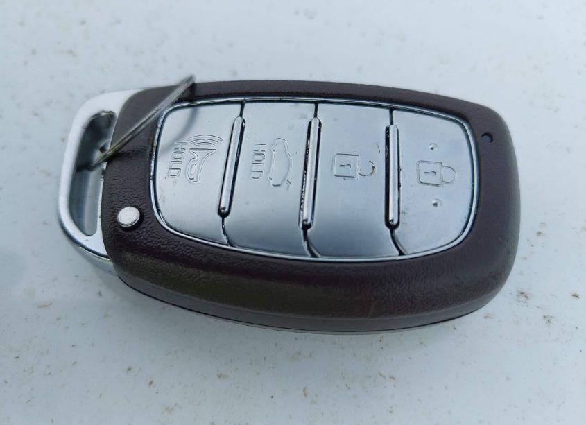 Photo 11 of 2020 Hyundai Elantra VALUE EDITION (VIN 5NPD84LF6LH603494)