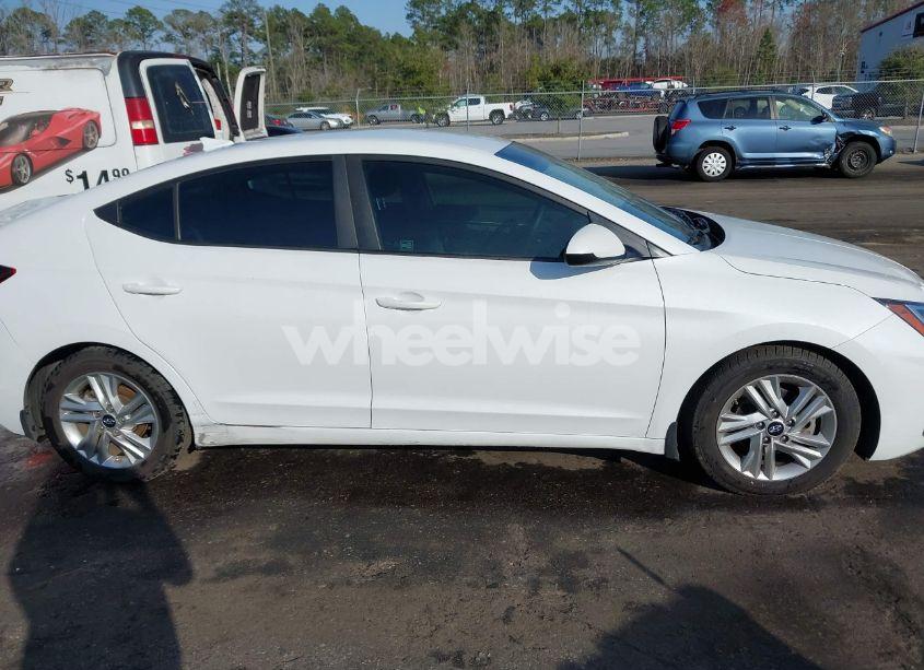 Photo 13 of 2020 Hyundai Elantra SEL (VIN 5NPD84LF6LH605097)