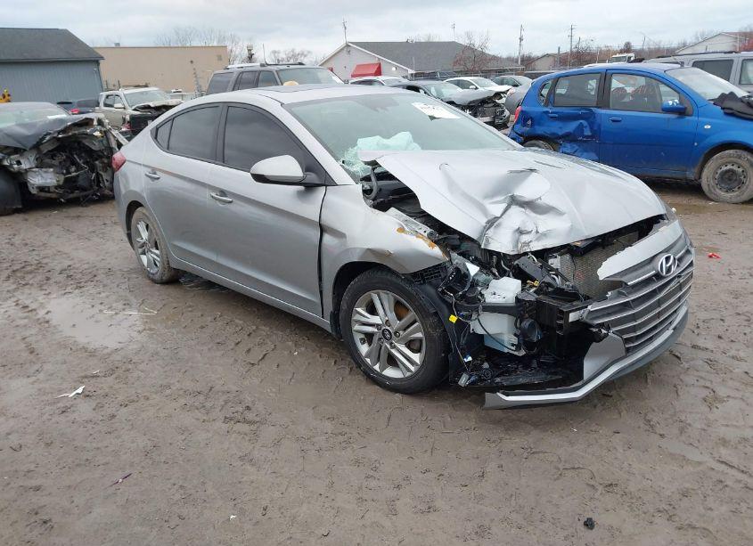 2020 Hyundai Elantra VALUE EDITION (VIN 5NPD84LF6LH614141) main photo