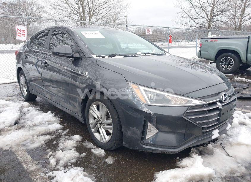2020 Hyundai Elantra VALUE EDITION (VIN 5NPD84LF6LH617153) main photo
