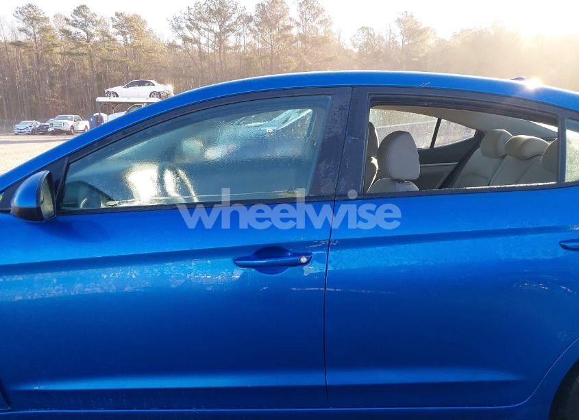 Photo 14 of 2017 Hyundai Elantra SE (VIN 5NPD84LF7HH001310)