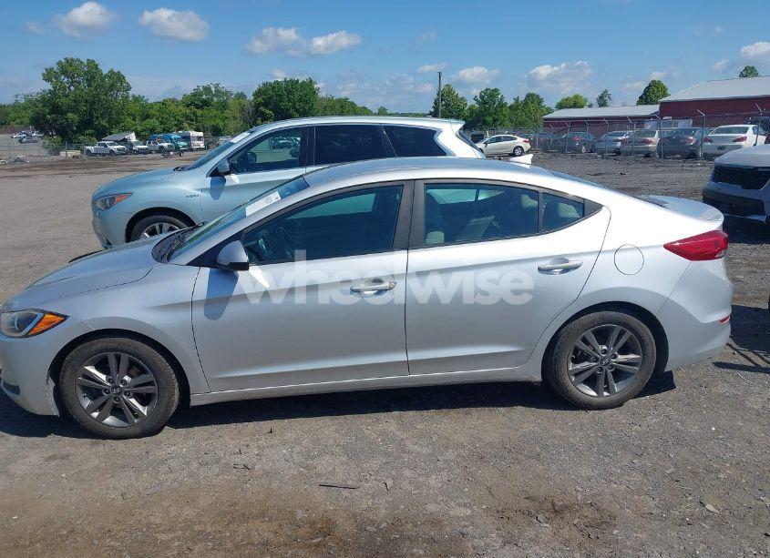 Photo 14 of 2017 Hyundai Elantra SE (VIN 5NPD84LF7HH005132)