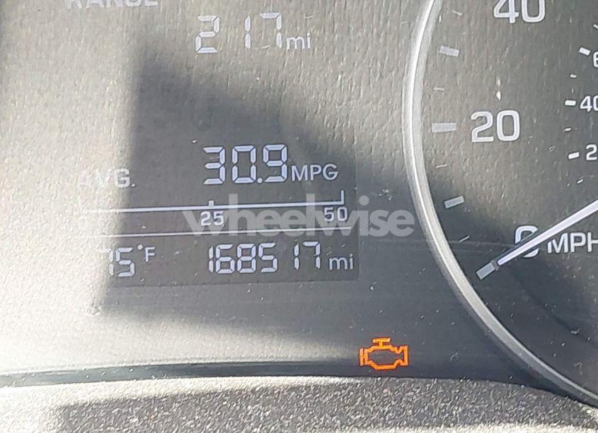 Photo 15 of 2017 Hyundai Elantra SE (VIN 5NPD84LF7HH005132)