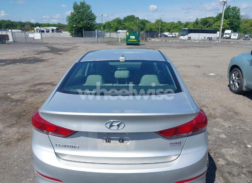 Photo 16 of 2017 Hyundai Elantra SE (VIN 5NPD84LF7HH005132)