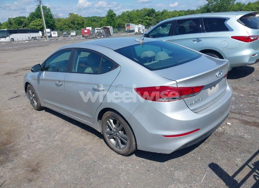 Photo 3 of 2017 Hyundai Elantra SE (VIN 5NPD84LF7HH005132)